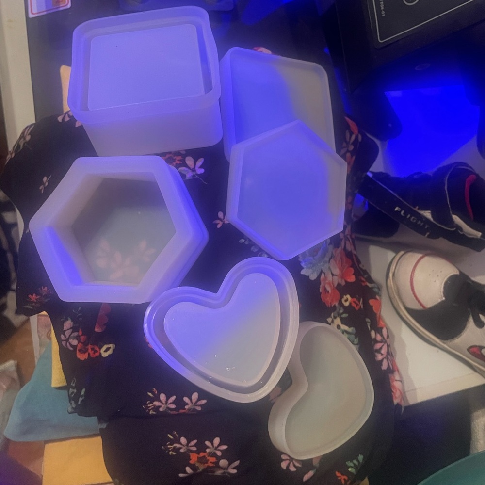 Trinket molds